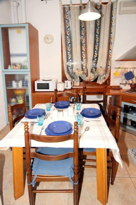 Casa Vacanza Lyudmyla Mestre Luaran gambar