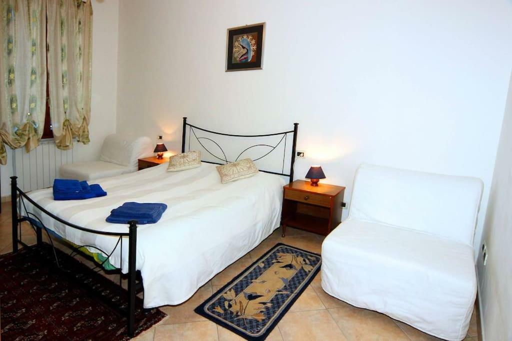 Casa Vacanza Lyudmyla Mestre Luaran gambar