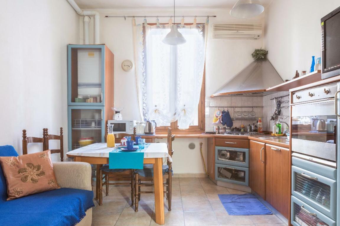 Casa Vacanza Lyudmyla Mestre Luaran gambar