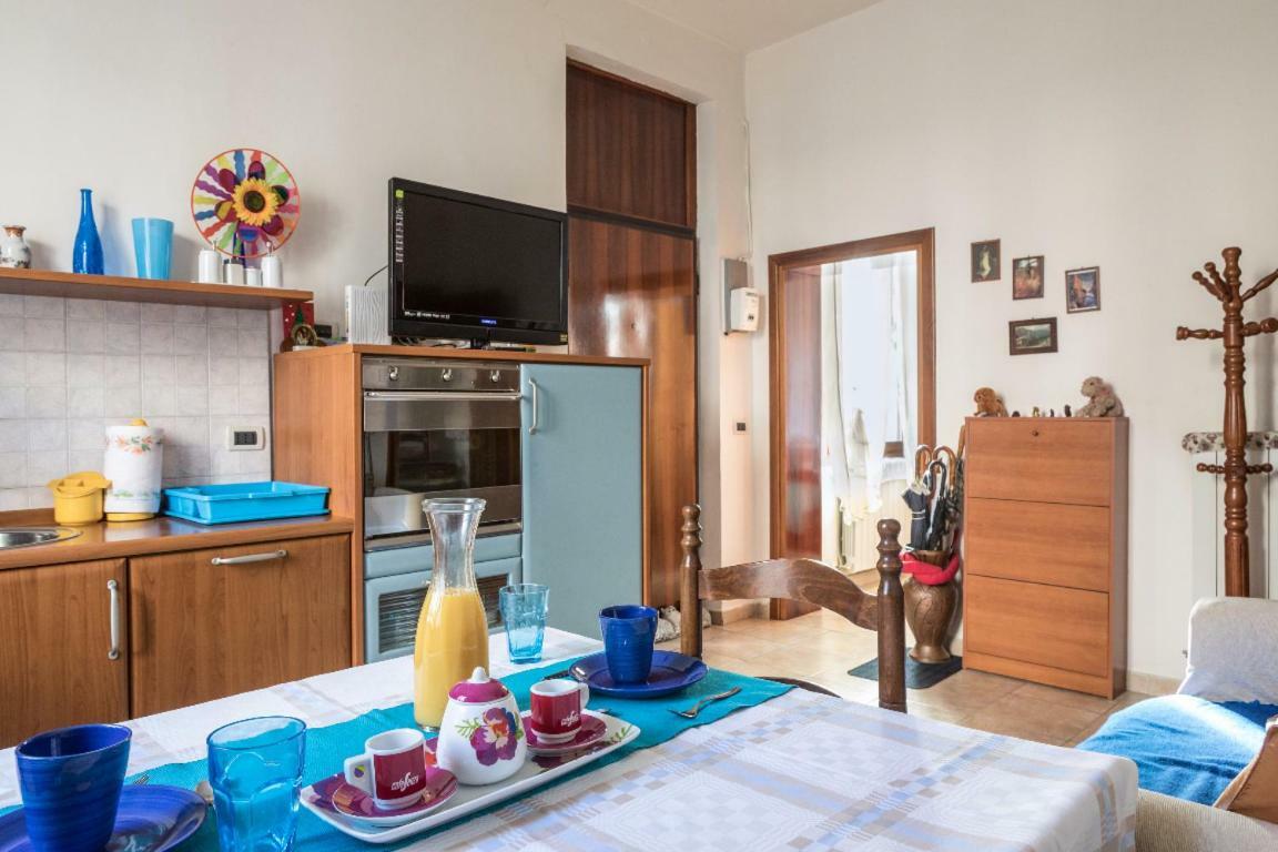 Casa Vacanza Lyudmyla Mestre Luaran gambar